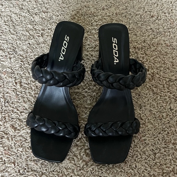 COPY - Soda Braided Heels - Picture 1 of 3